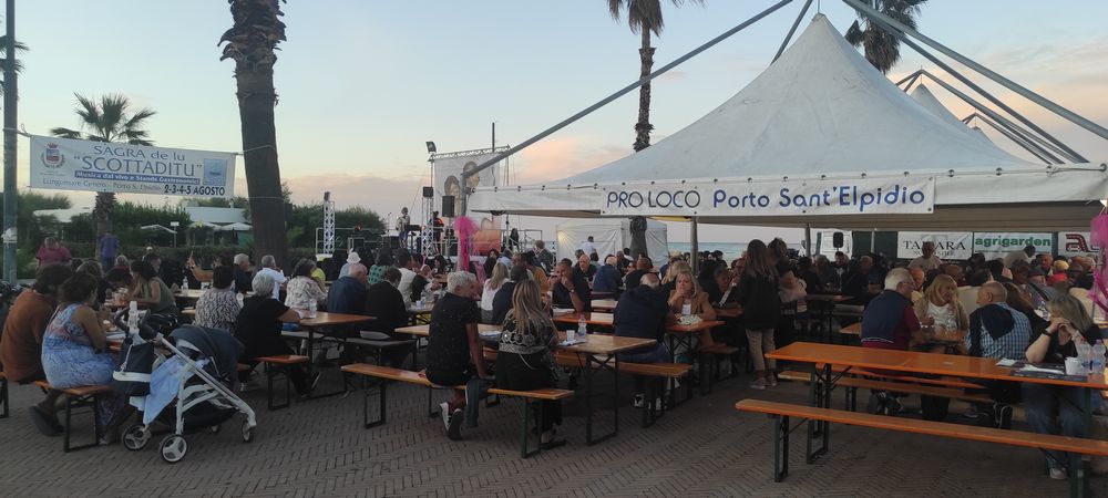Sagra de lu Scottaditu